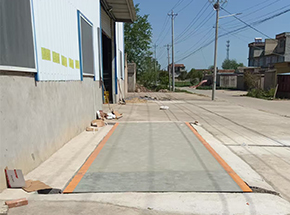 安徽亳州白杨豪胜农资40吨