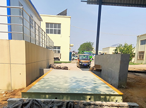 濮阳南乐县东湖湿地公园粮站40吨